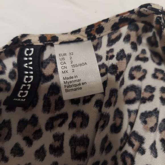 Leopard romper - Picture 3 of 3